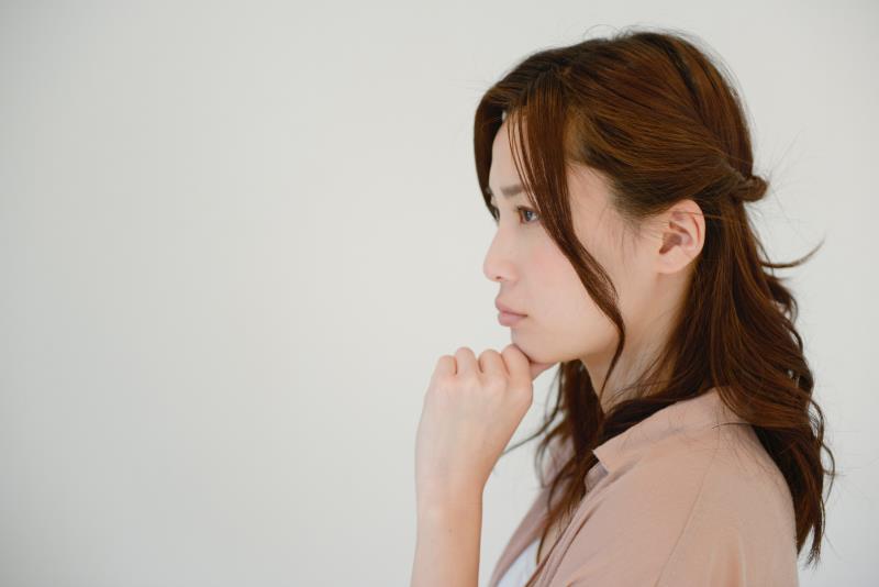 1回だけの脱毛に効果があるか考える人