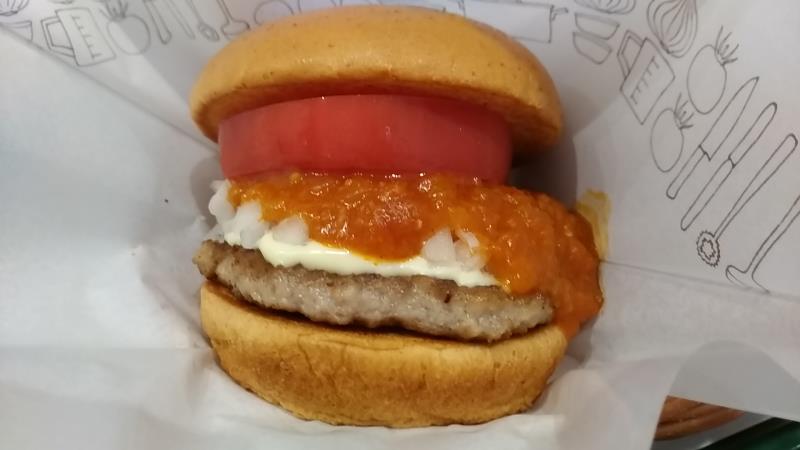 モスのご当地創作バーガー決戦第１弾 北見vs名古屋はどちらが美味しい 郡山ナビ