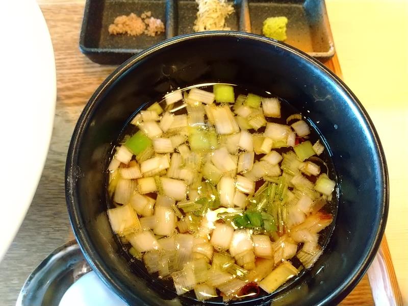 昆布水つけ麺のスープ