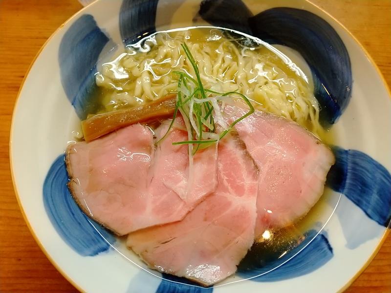 さんくるげの「チャーシュー塩らぁ麺」