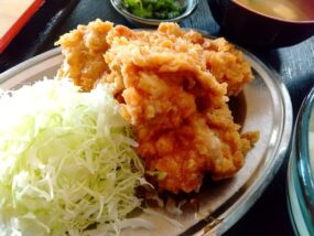 朝日ドライブインのからあげ