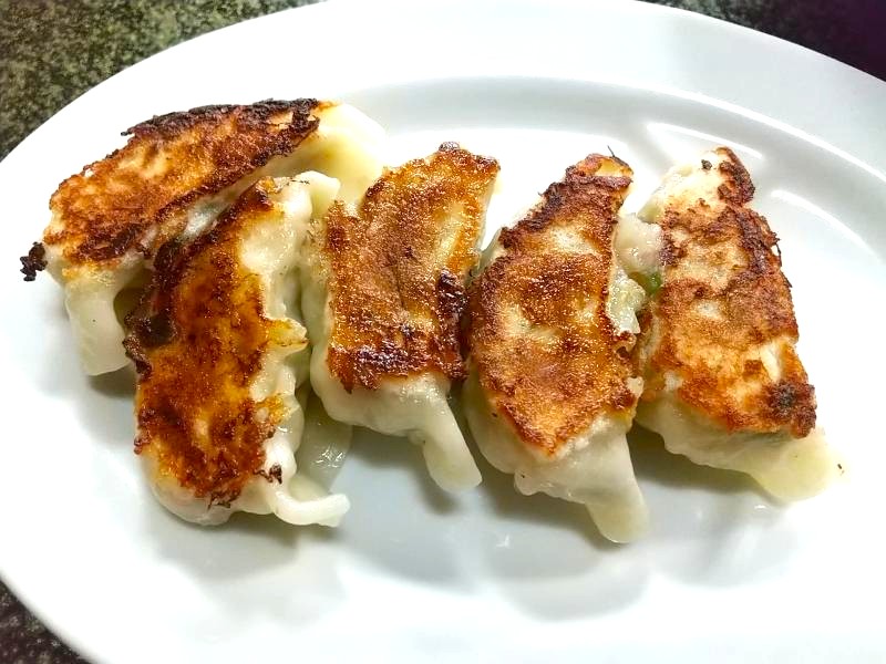 白十字食堂のギョーザ