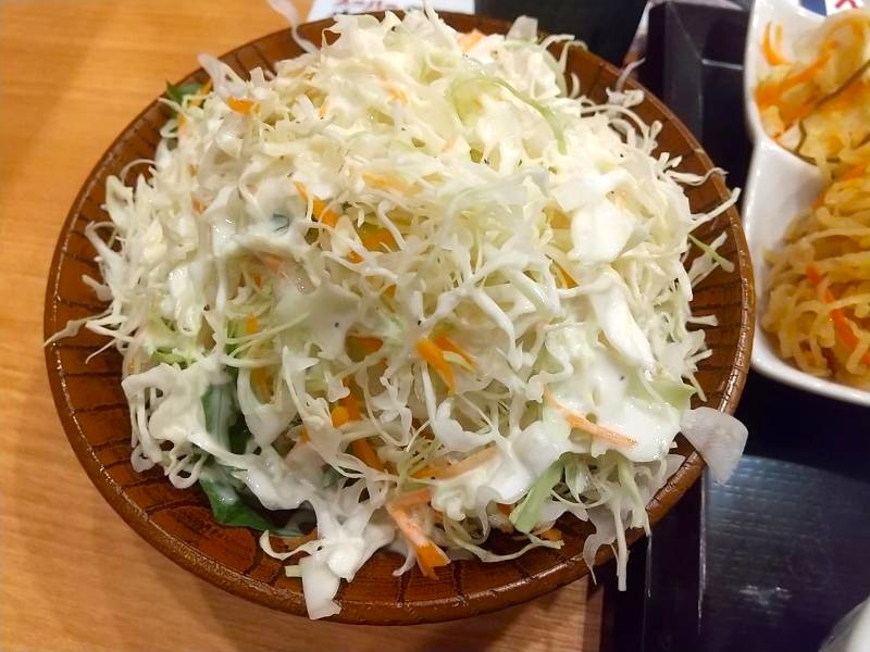 満天食堂のシンプルサラダ