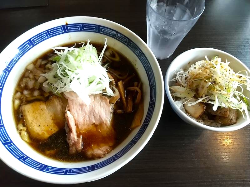 こばやの煮干し中華蕎麦と二種盛りネギチャーシュー丼