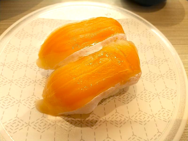 はま寿司の「大とろサーモン」