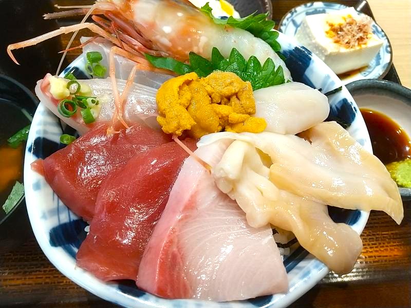 いわき七浜海鮮丼