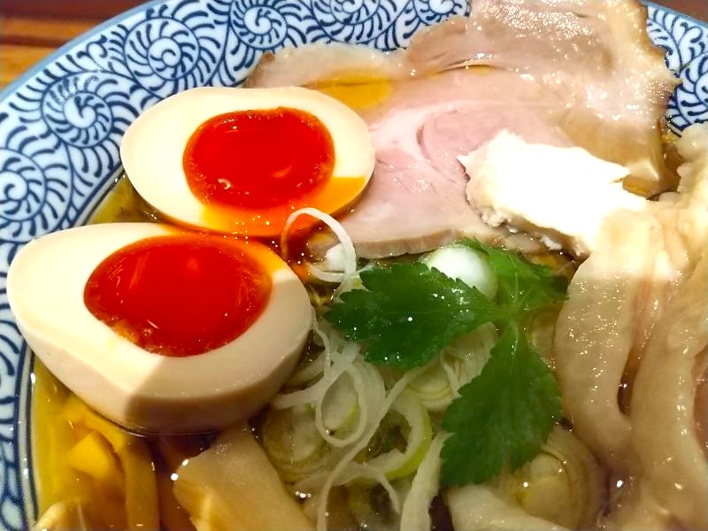 中華蕎麦【特級】のチャーシューや煮玉子
