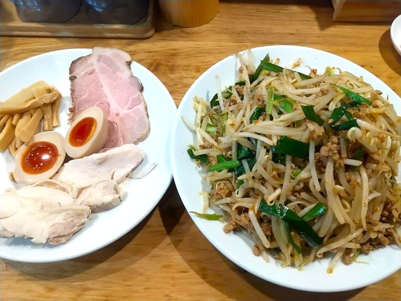 仁屋の「伝説の皿台湾」