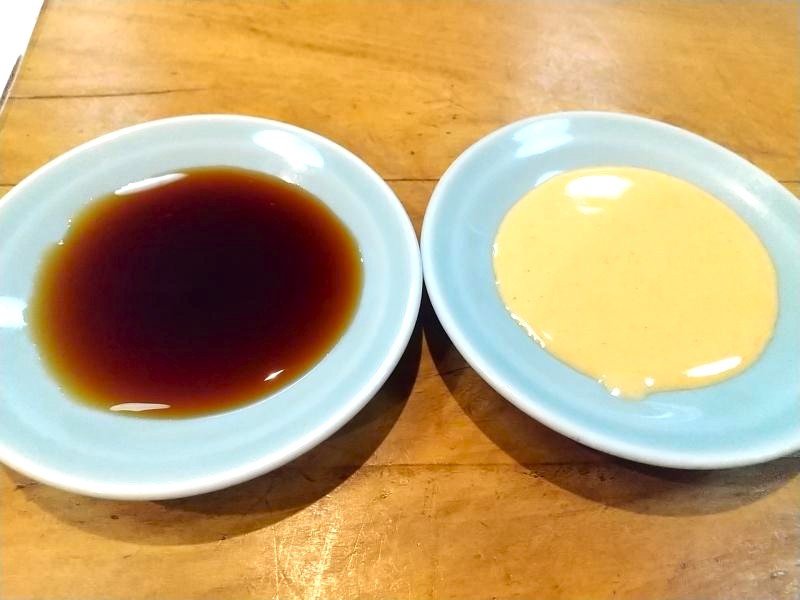 2種類の餃子のタレ